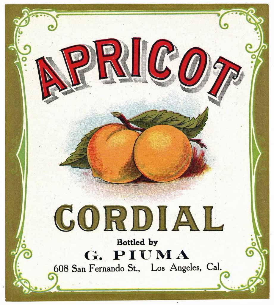 Apricot Cordial Brand Vintage G. Piuma Label